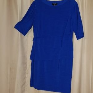 Tahari,  10P dress